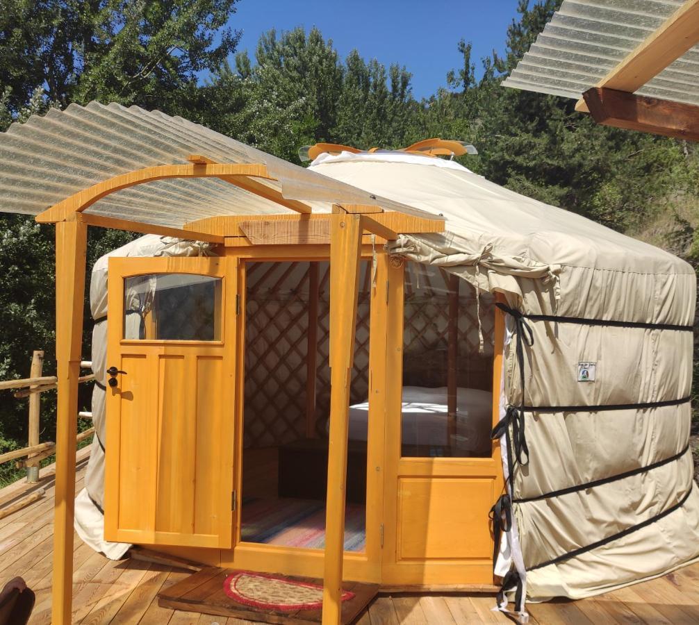 Glamping La Cascina D'Orleans Ξενοδοχείο Saint-Pierre Εξωτερικό φωτογραφία